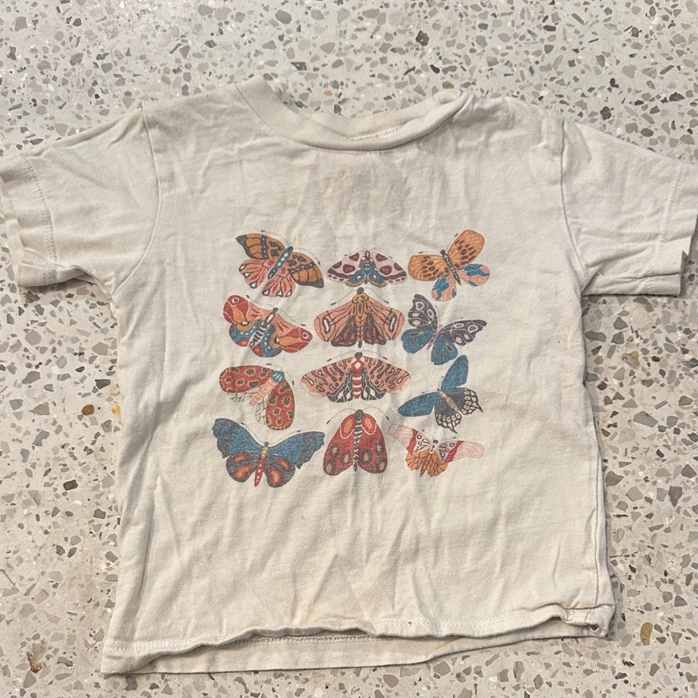 GRAPHIC TEE TODDLER // butterfly/moth